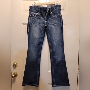 Womens Ariat jeans.
